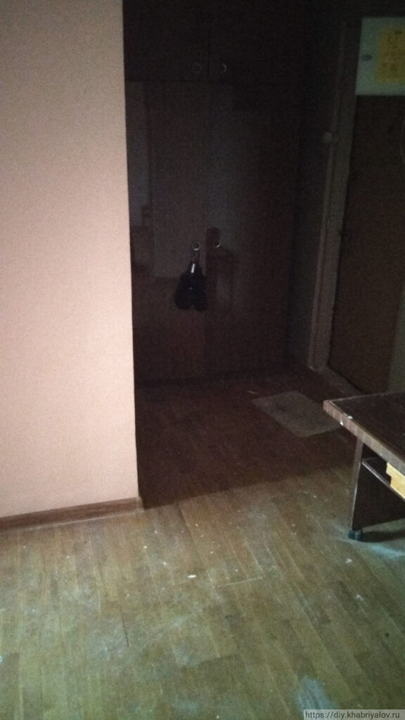 Коридор и прихожая в квартире дома П-44Т