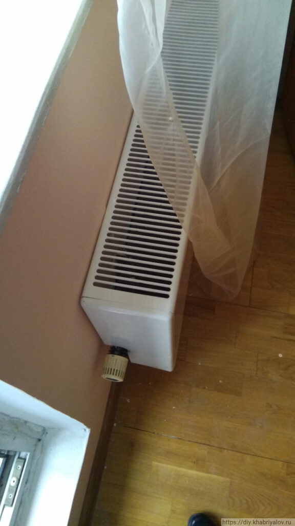 Радиатор отопления в комнате до ремонта своими руками