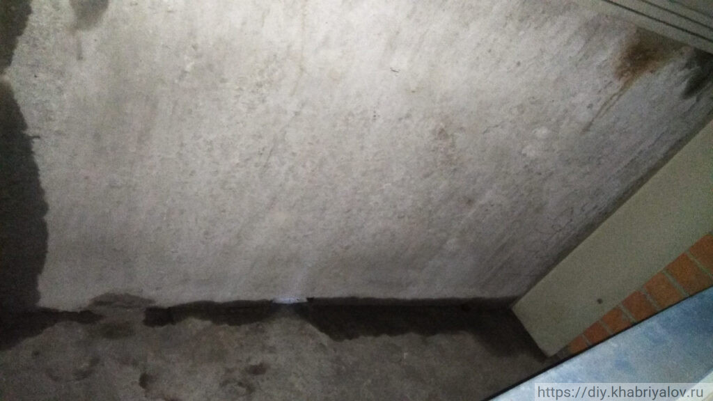 Герметичность балкона лодочка дома П-44Т с правой стороны