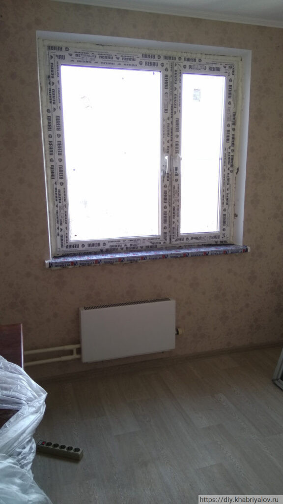 Новое пластиковое окно на кухне REHAU